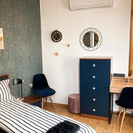 Two Bedroom Apartment -Welcome To Burgas- Top Location, Central Station, Main Walking Street, Sea Garden, Near The Beach Extérieur photo