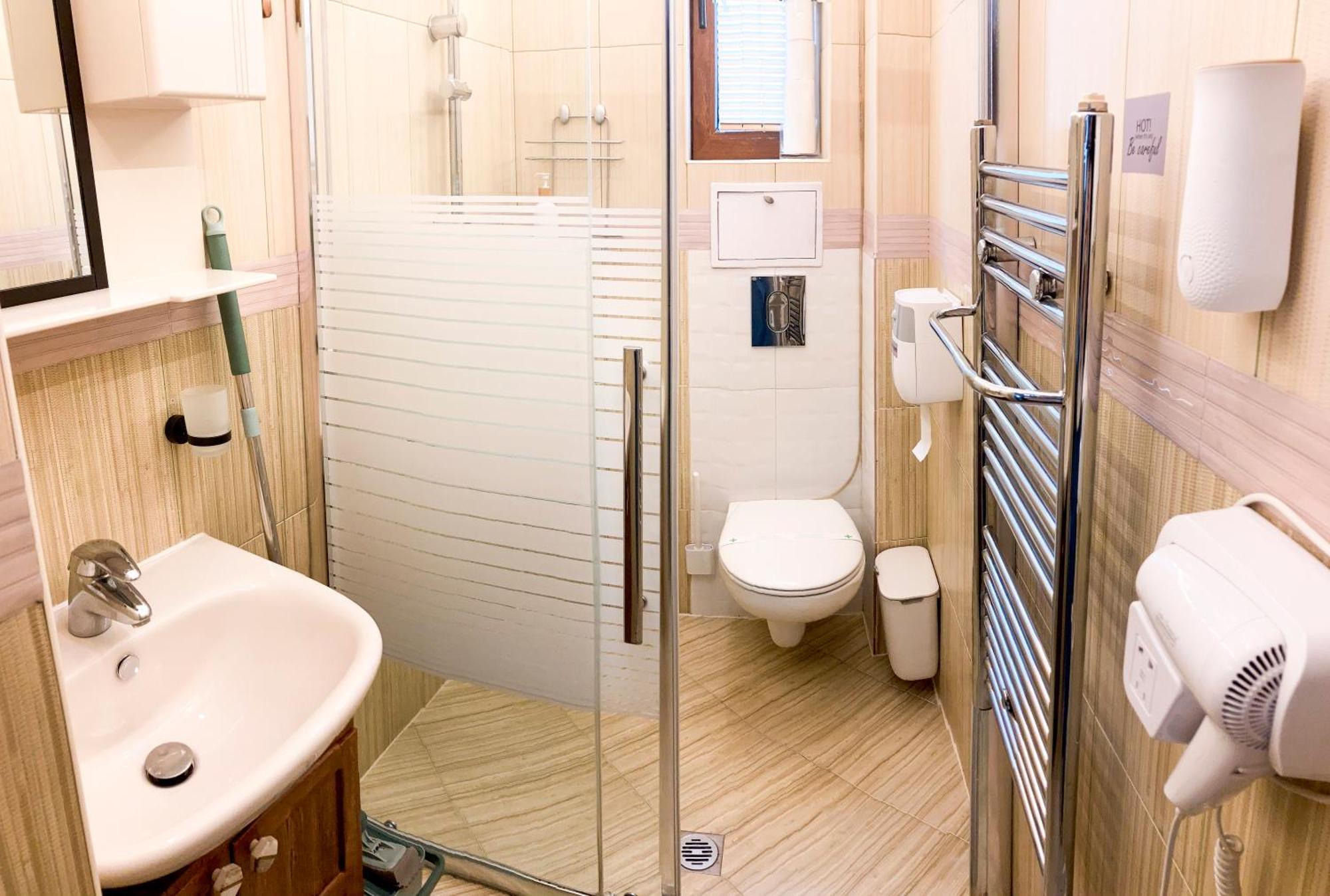 Two Bedroom Apartment -Welcome To Burgas- Top Location, Central Station, Main Walking Street, Sea Garden, Near The Beach Extérieur photo